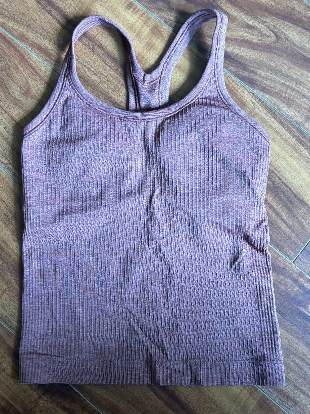 Lululemon Maroon Tank Top with Built in Bra Size 2-4